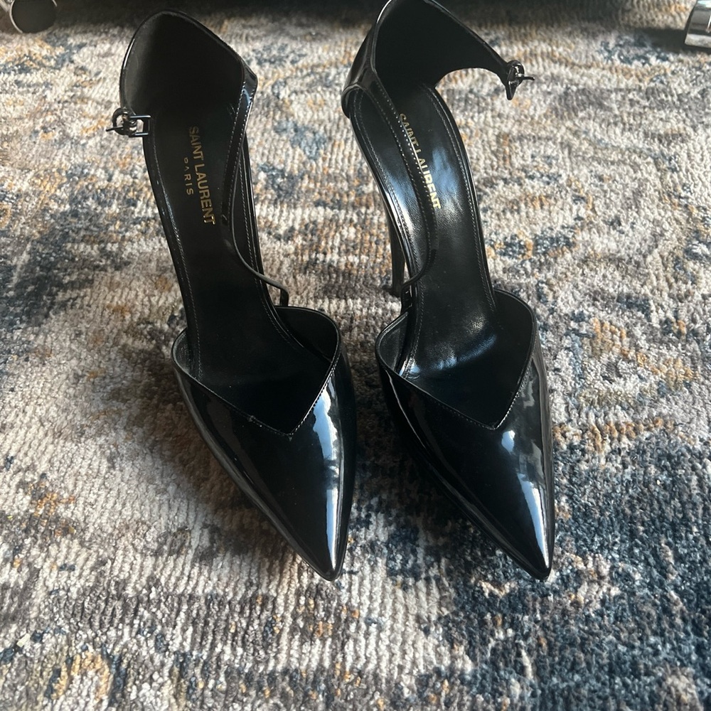COPY - Black Patent Leather Saint Laurent platform heel size 41